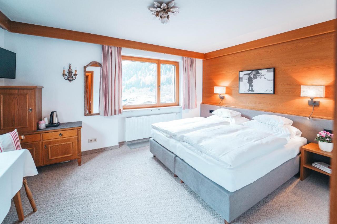 Hotel Garni Almjur Sankt Anton am Arlberg Exteriér fotografie