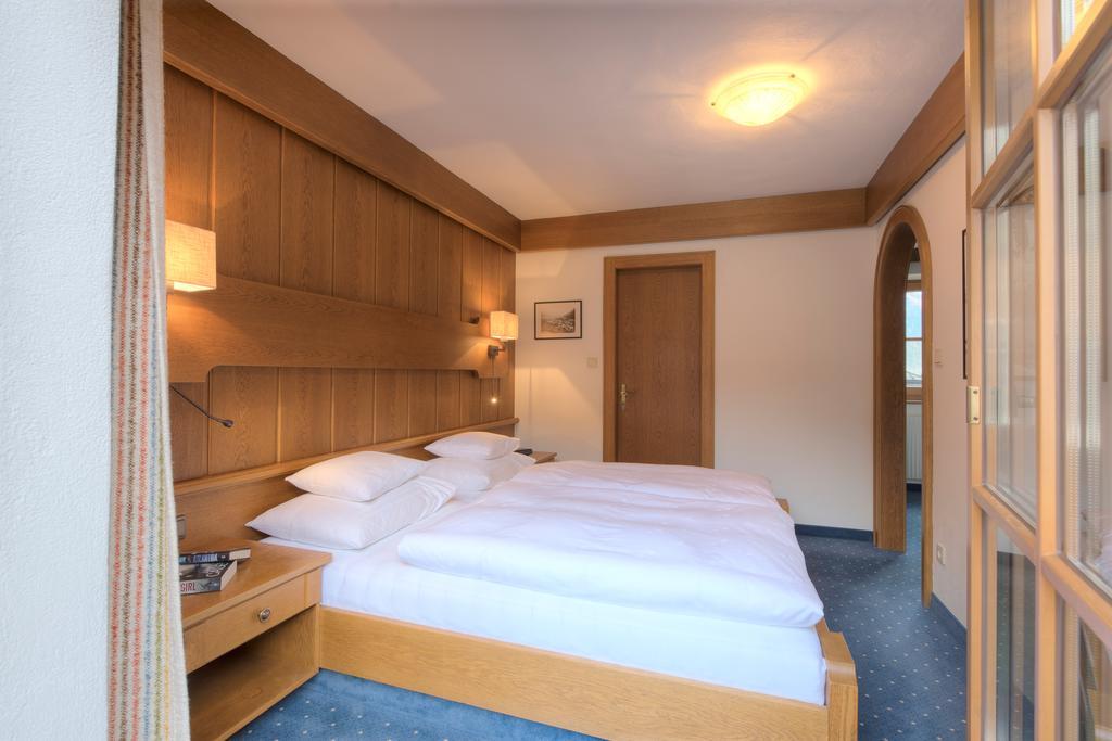 Hotel Garni Almjur Sankt Anton am Arlberg Exteriér fotografie