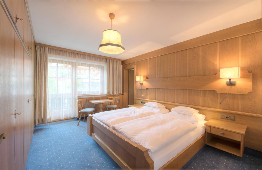 Hotel Garni Almjur Sankt Anton am Arlberg Exteriér fotografie