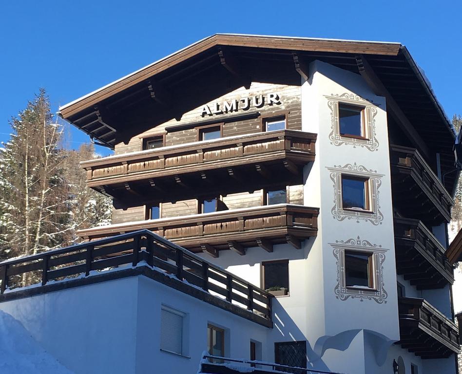 Hotel Garni Almjur Sankt Anton am Arlberg Exteriér fotografie